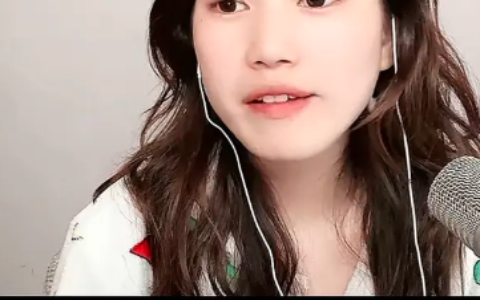 抖音卖AI实时帮唱软件服务，卖铲子思维永不过时